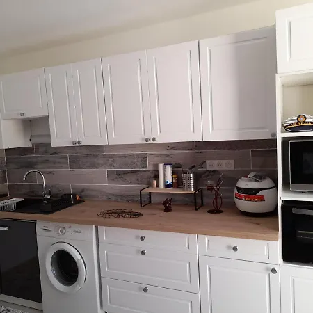 A Kwaba Ad Apartment Brens  Exterior photo